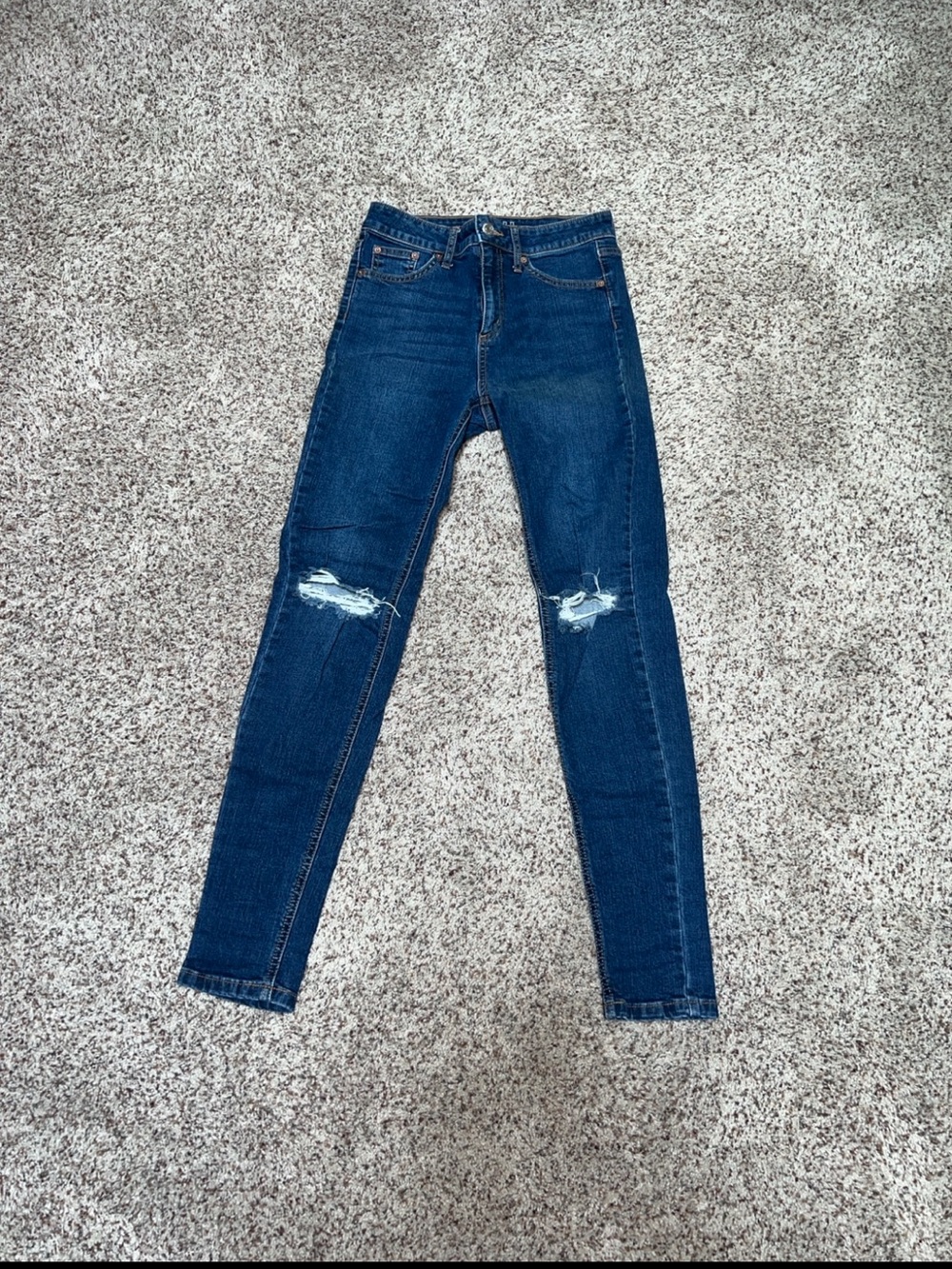 Wild Fable High Rise Skinny Distressed Jeans Size 0 Medium Wash